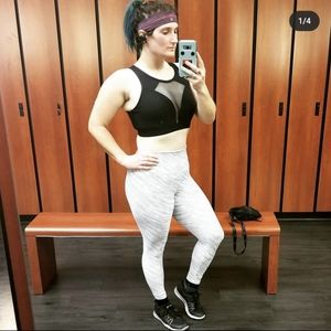 Ptula desa'ree leggings galaxy white size medium